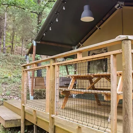 Tente Renard 5 Personnes Lou Cantou Cevenol Camping Anduze