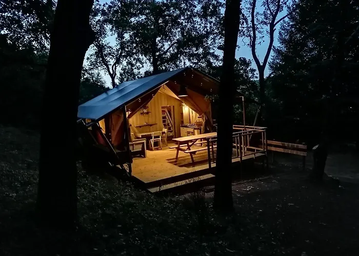 Tente Renard 5 Personnes Lou Cantou Cevenol Parque de Campismo *