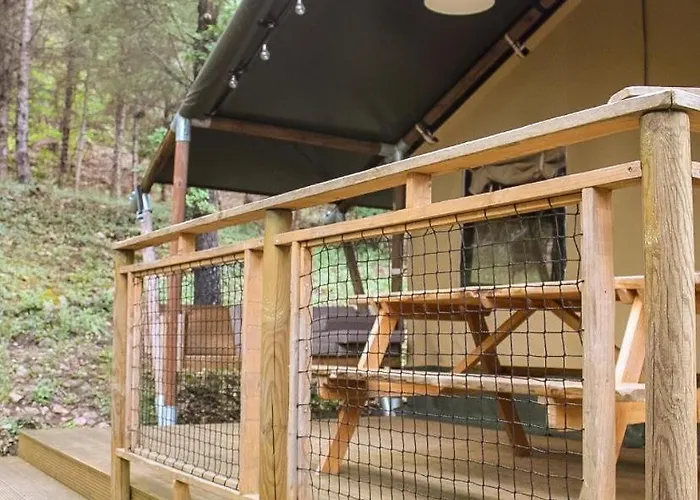 Tente Renard 5 Personnes Lou Cantou Cevenol Parque de Campismo Anduze